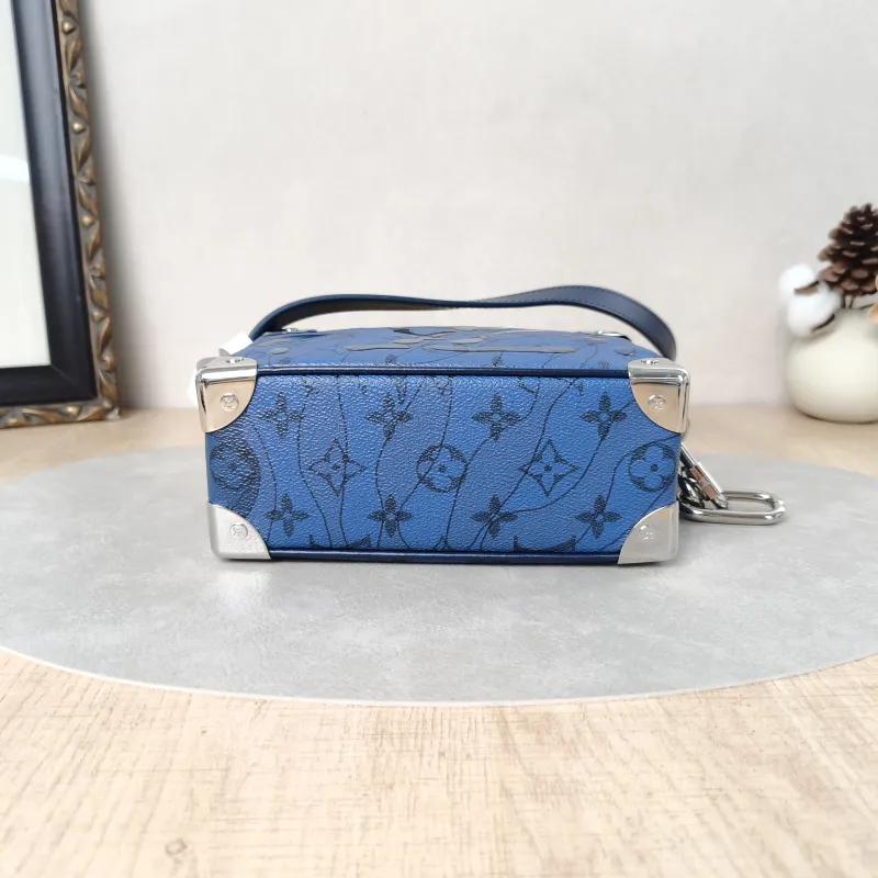 Louis Vuitton Crossbody Bag SOFT TRUNK Box Blue PV Cmini18.5 × 8 × 13 cm — cover view 5 of 5