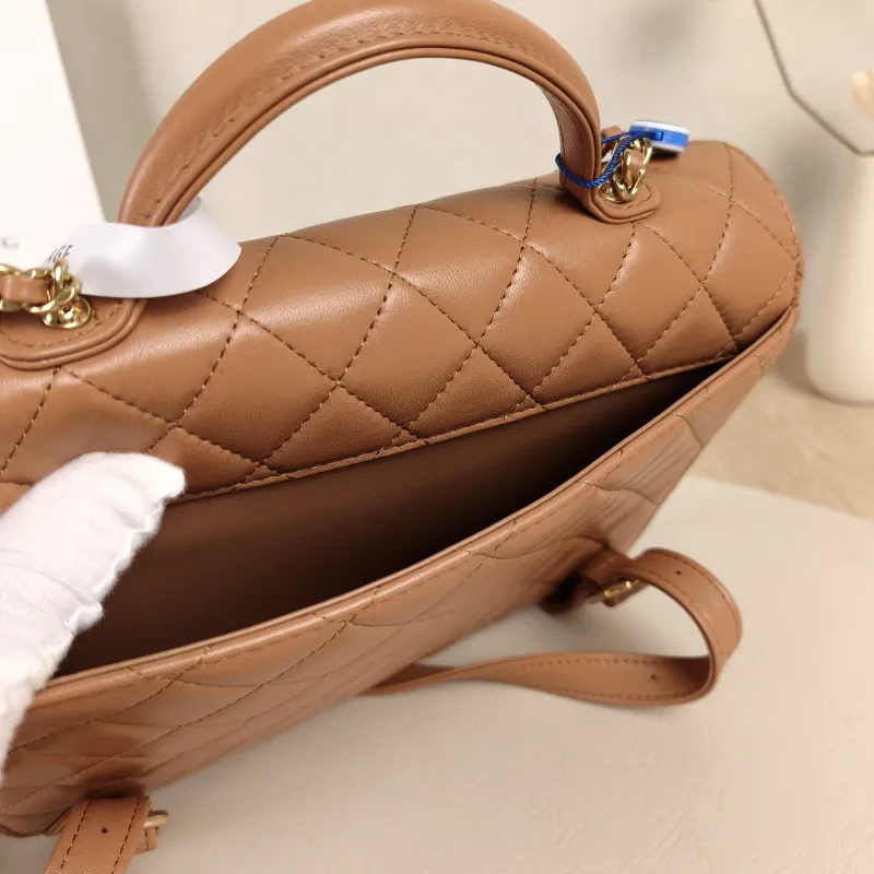 Chanel Backpack Backpack Brown Lambskin One Size23 × 6 × 18 cm — detail view 10 of 14