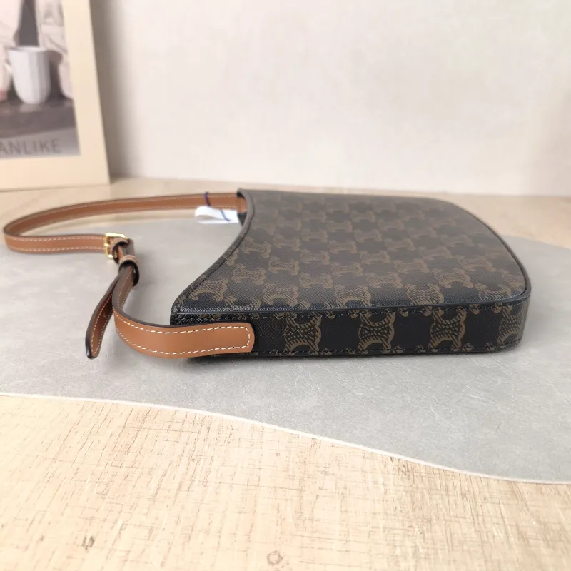 CELINE Shoulder Bag Croque Hobo Monogram PVC Medium 18.5 × 2 × 15.5 cm — detail view 9 of 11