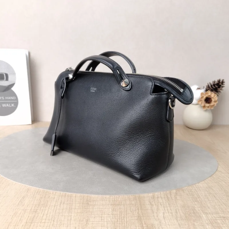FENDI Crossbody Bagby the way Black Calfskin Medium28 × 13 × 17 cm — cover view 5 of 6