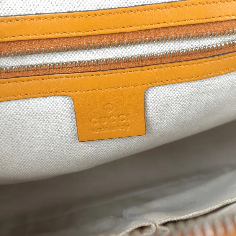 GUCCI Crossbody Bag Crossbody Bag Calfskin One Size31 × 12 × 23 cm — detail view 8 of 10