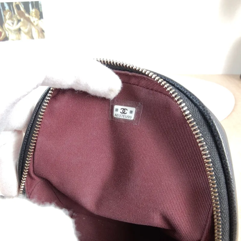 Chanel Backpack mini Backpack Collection Black Grained Calfskin One Size 13 × 9 × 18 cm — detail view 5 of 10