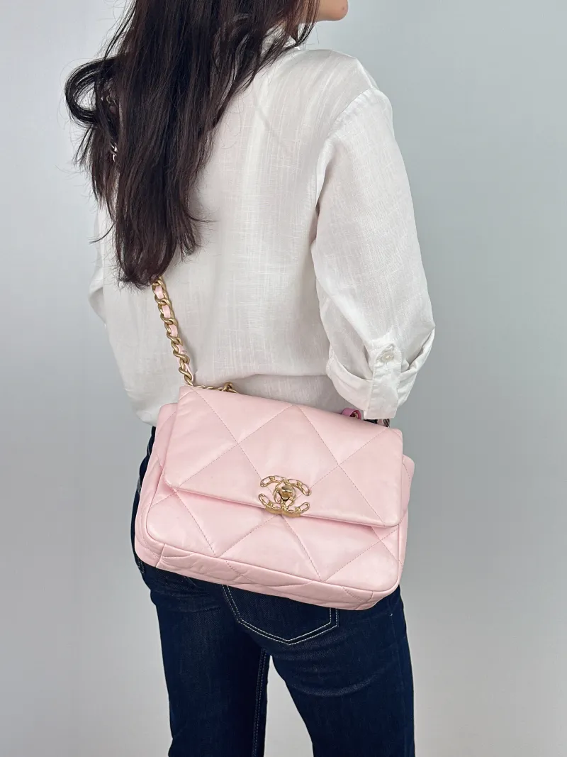 Chanel Crossbody Bag 19Bag Pink SL ambskin Small 26 × 9 × 16 cm — on-model view 2 of 2
