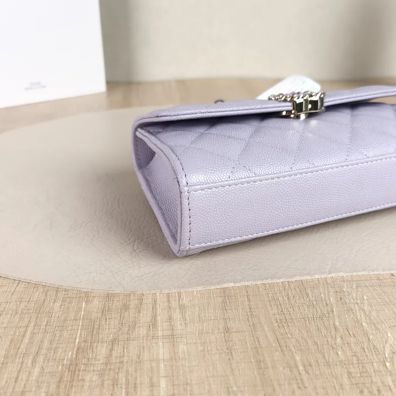 Chanel Crossbody Bag kelly Grained Calfskin One Size 18 × 4.5 × 10 cm — detail view 4 of 11