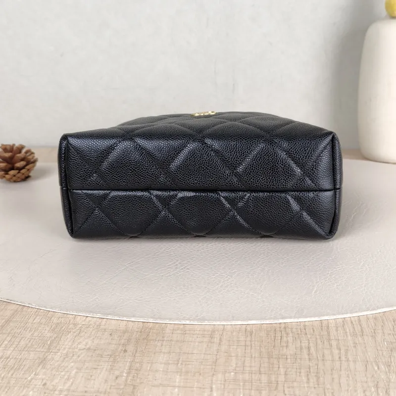 Chanel Crossbody Bag Woven Black Grained Calfskin One Size 18.5 × 7 × 14.5 cm — cover view 4 of 5