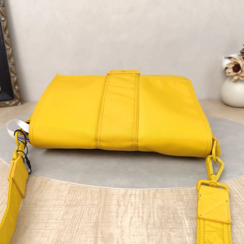 FENDI Crossbody Bag Crossbody Bag Yellow Nylon One Size23 × 7 × 22 cm — detail view 1 of 16