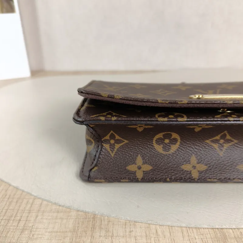 Louis Vuitton Crossbody Bag LILY Chain Bagwoc Monogram PVC One Size 21 × 3.5 × 10.5 cm — detail view 4 of 12