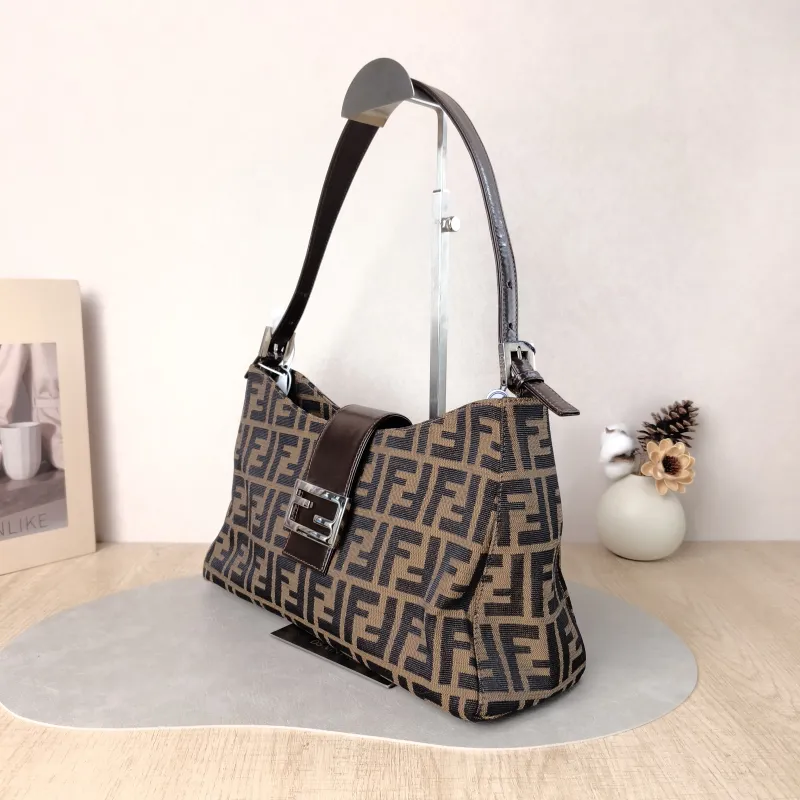 FENDI Shoulder Bag hobo Shoulder Bag Monogram Canvas 32 × 11 × 19.5 cm — cover view 3 of 5