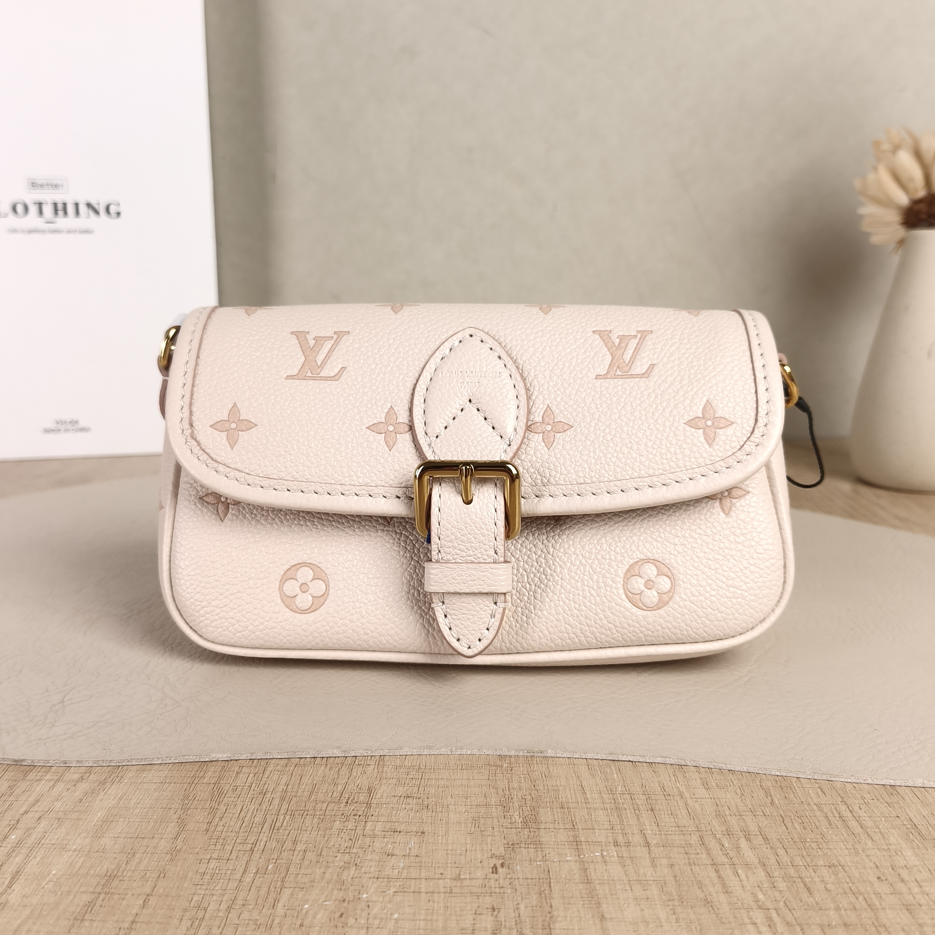 Louis Vuitton Crossbody Bag Diane Baguette Bag · Pink Calfskinnano19 × 6 × 10.5 cm