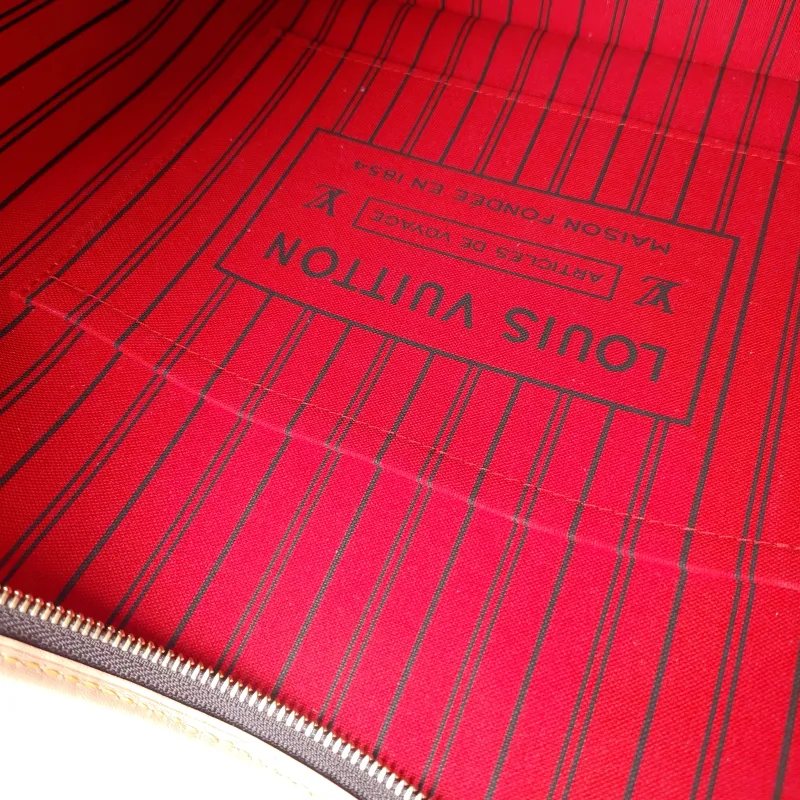 Louis Vuitton Shoulder Bag Lineup Monogram PVC One Size 34.5 × 13 × 26 cm — detail view 4 of 13
