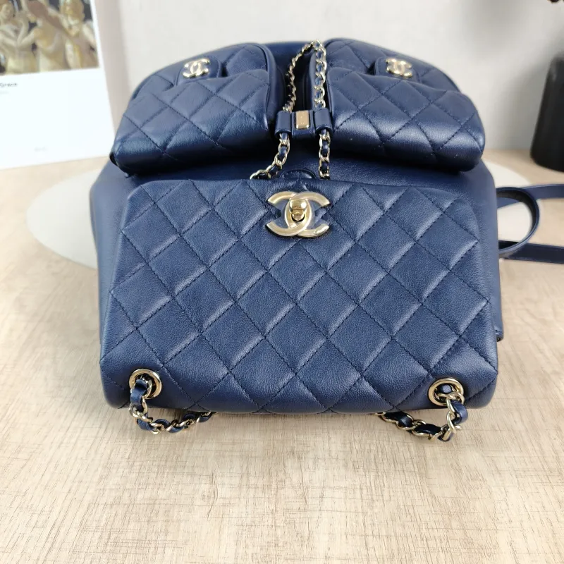 Chanel Backpack Duma Calfskin Large 23 × 15 × 24 cm — detail view 9 of 13