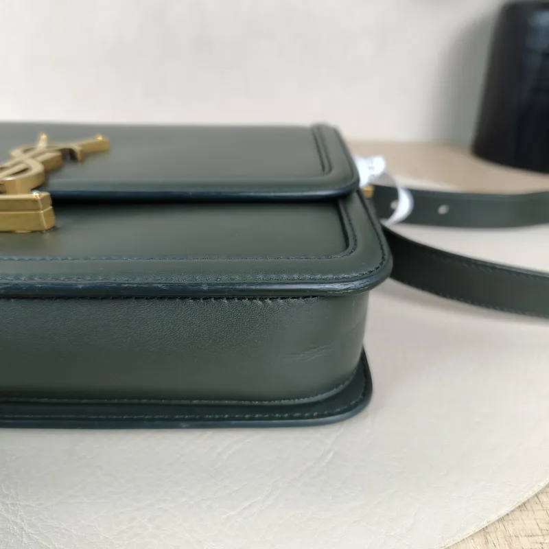SAINT LAURENT Crossbody Bag Solferino Box Shoulder Bag Green Calfskin Medium23 × 16 × 7 cm — detail view 2 of 11