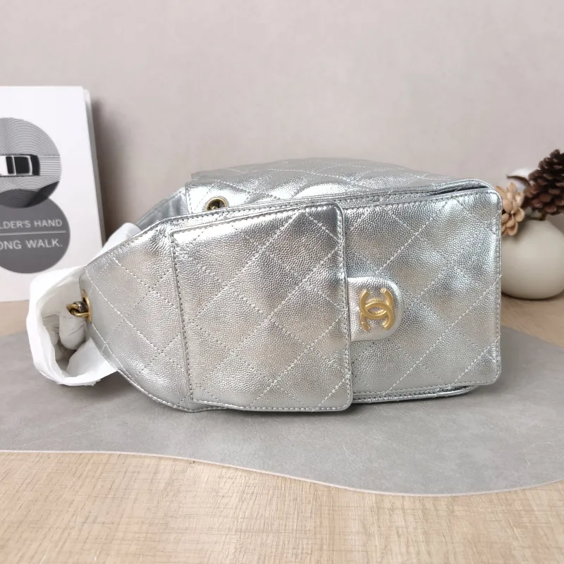 Chanel Shoulder Bag 25Bag Silver Grained Calfskin Small 26 × 14 × 30 cm — detail view 5 of 9