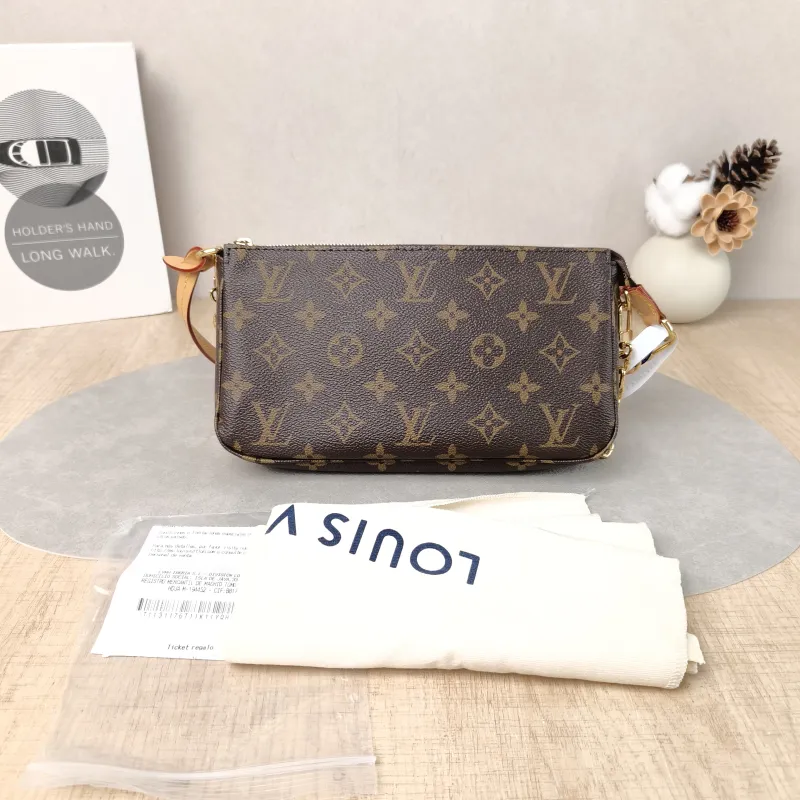 Louis Vuitton Shoulder Bag Pochette Accessoires Monogram PVC Large 23 × 4 × 13.5 cm — cover view 6 of 6