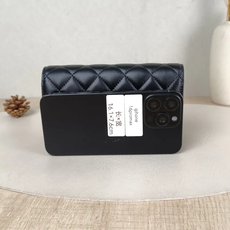 Chanel Crossbody Bag woc Black with Gold-Tone Hardware Lambskin Mini 17 × 5 × 9.5 cm — cover view 3 of 6