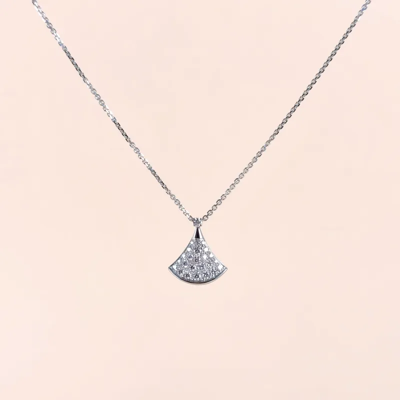 Bvlgari Necklace DIVAS’ DREAM Collection Pavé Diamond White Gold 18KW hite Gold Diamond Small 43cm