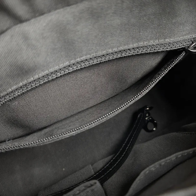 Chanel Crossbody Bag Gabrielle Gabrielle Bag Black Calfskin Small 20 × 8 × 15 cm 28 — detail view 5 of 13