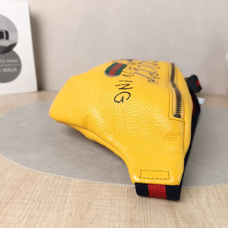 GUCCI Belt Bag Belt Bag Yellow Calfskin One Size40 × 3 × 19 cm — detail view 8 of 12