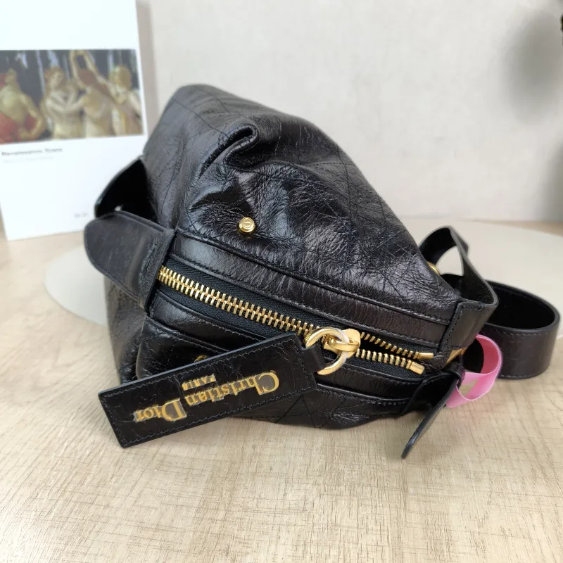 DIOR Shoulder Bag D-Journey Shoulder Bag Hobo Black Calfskin Small 25.5 × 14 × 14.5 cm — detail view 5 of 10