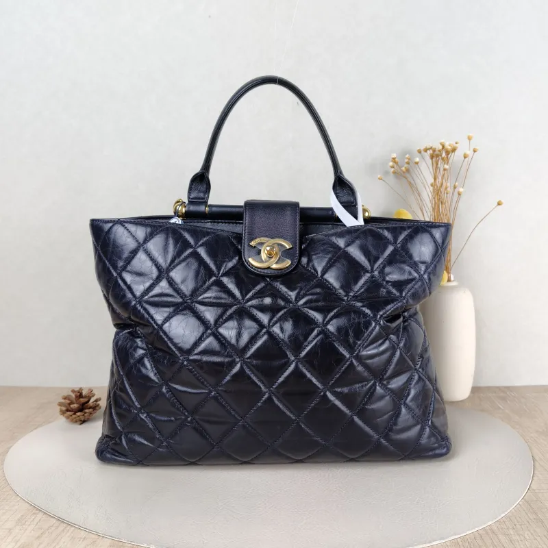 Chanel Top Handle Bag Top Handle Bag Navy Waxed Leather 32 × 12 × 23 cm 23
