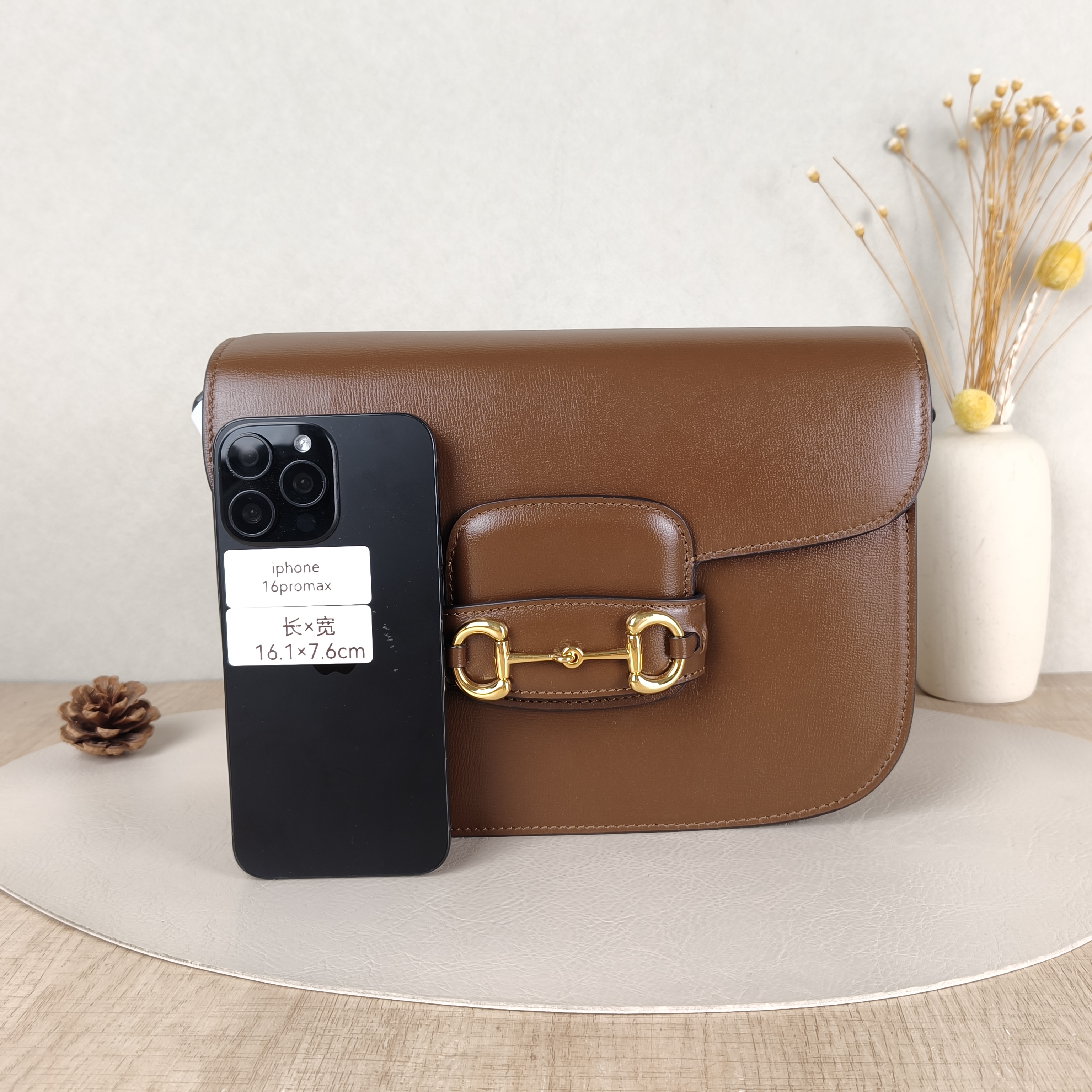 GUCCI Crossbody Bag Horsebit 1955 Horsebit Medium Brown Calfskin Medium25 × 8 × 18 cm — cover view 4 of 5