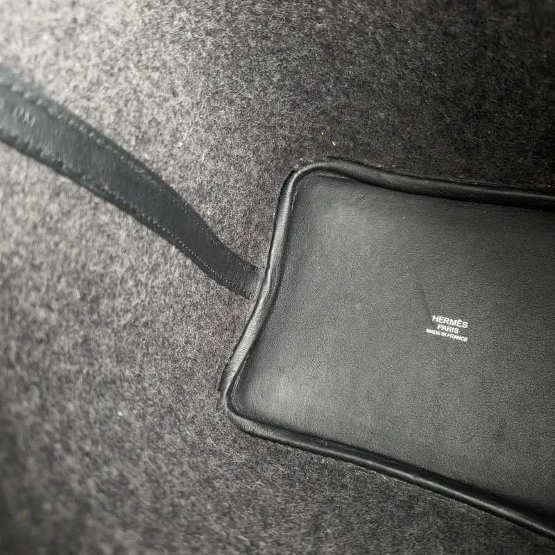 Hermès Top Handle Bag Picotin Lock 18 18 89Black Small 18 × 13 × 18 cm U — detail view 6 of 10