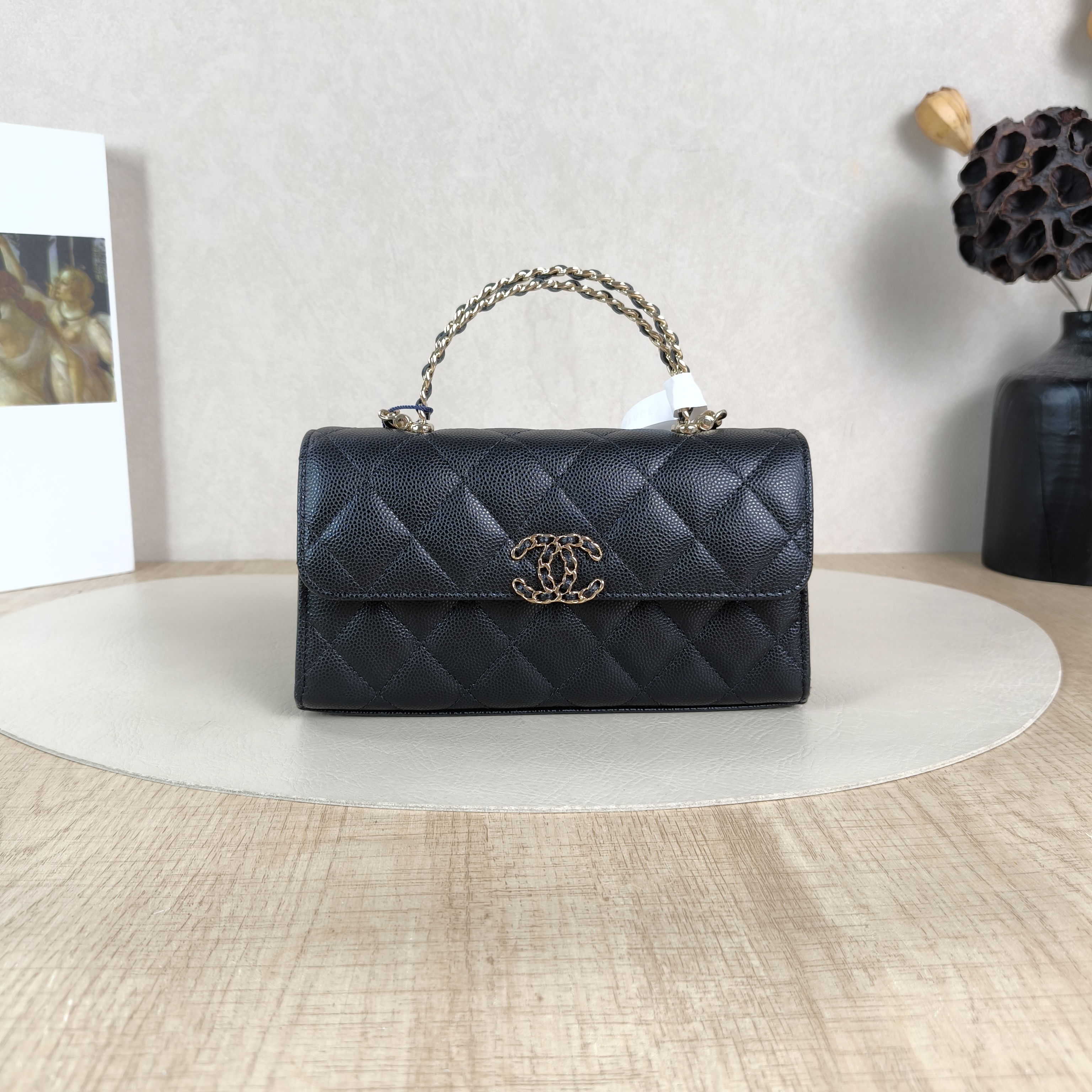 Chanel Crossbody Bag kelly Black Grained Calfskin One Size18 × 4.5 × 10 cm