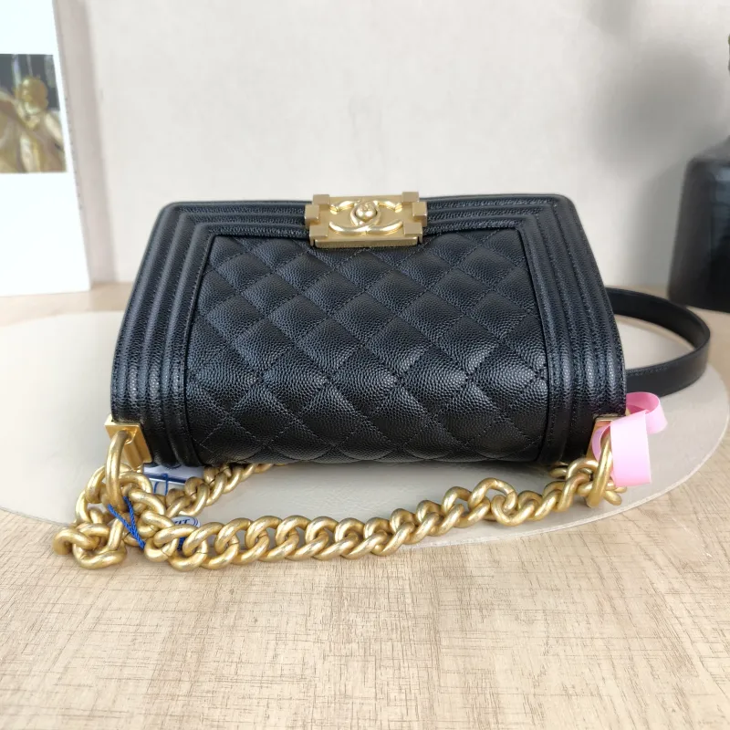 Chanel Crossbody Bag Le Boy​Black Grained Calfskin Small20.5 × 8.5 × 12 cm — detail view 9 of 13