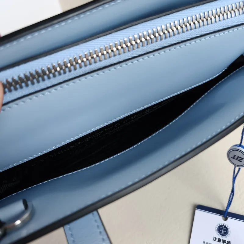 PRADA Shoulder Bag Re-Edition 1995 Crossbody Bag Blue One Size22 × 7 × 15 cm — detail view 1 of 14