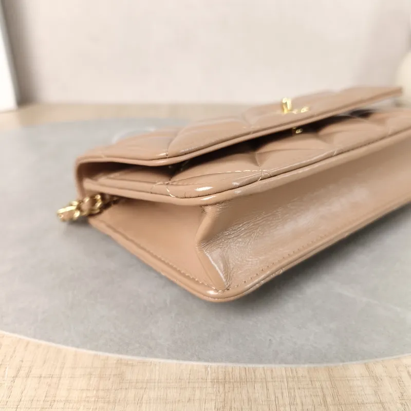 Chanel Crossbody Bag woc Brown Lambskin One Size19.2 × 3.5 × 12.3 cm — detail view 8 of 13