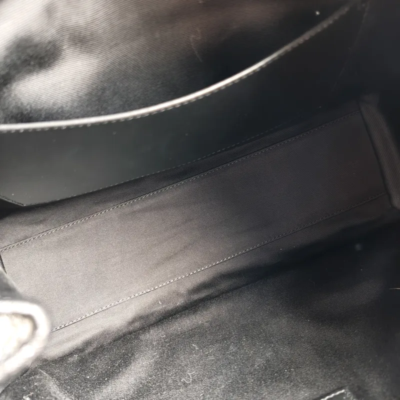 SAINT LAURENT Shoulder Bag NIKI SHOPPING Shopping Tote Black Waxed Leather Medium33 × 11.5 × 27 cm — detail view 6 of 11