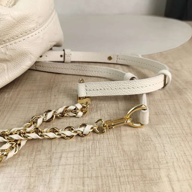 Louis Vuitton Backpack Backup Backpack White Calfskin One Size 20 × 14 × 22 cm — detail view 13 of 13