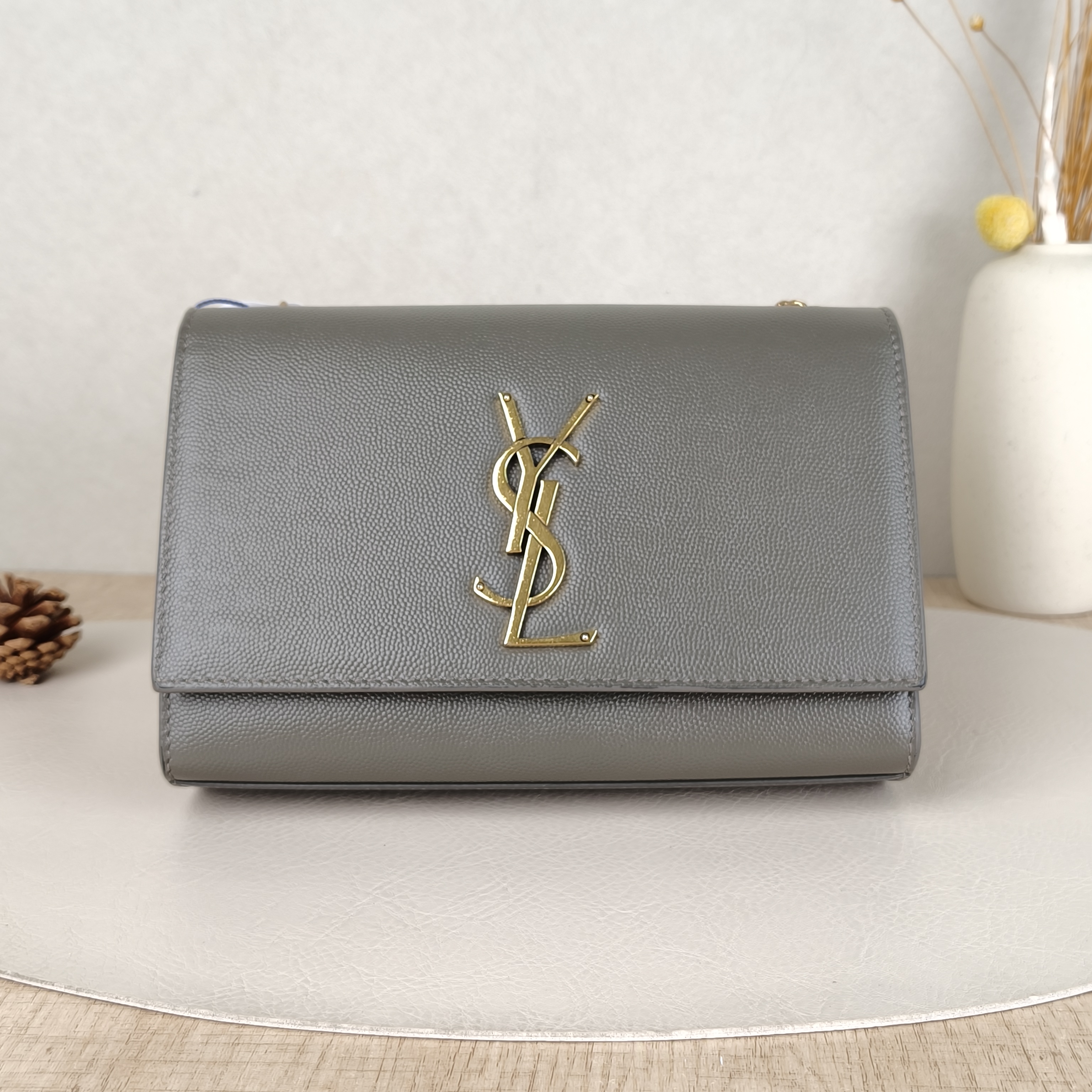 SAINT LAURENT Crossbody Bag KATE Dark Grey Calfskin Small20 × 5 × 12.5 cm