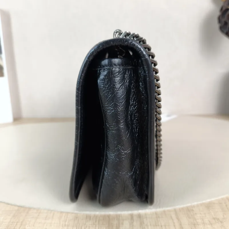 SAINT LAURENT Crossbody Bag Niki Chain Bagwoc Black Mini 19 × 5 × 16 cm — detail view 11 of 11