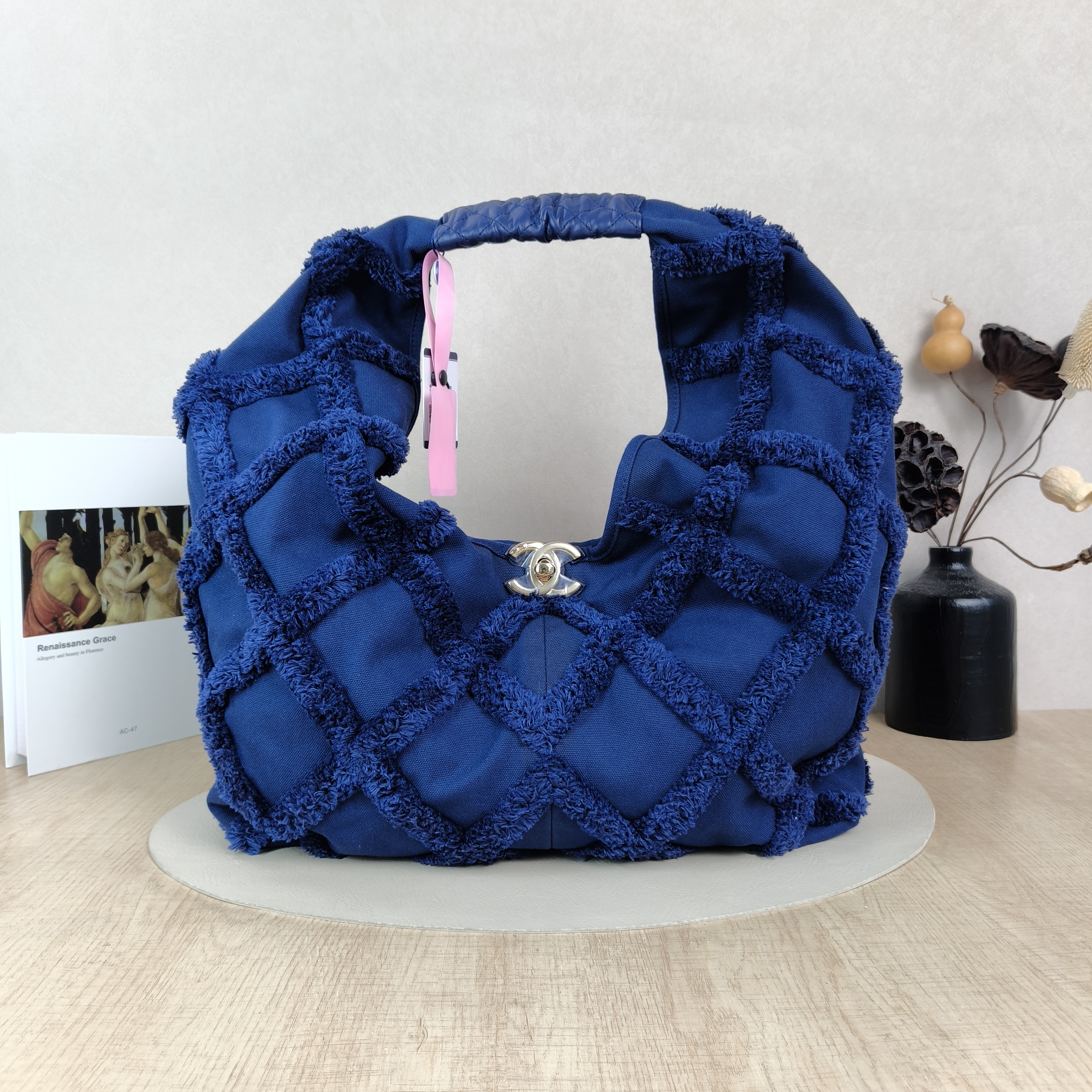 Chanel Shoulder Bag Blue Canvas One Size37 × 15 × 25 cm