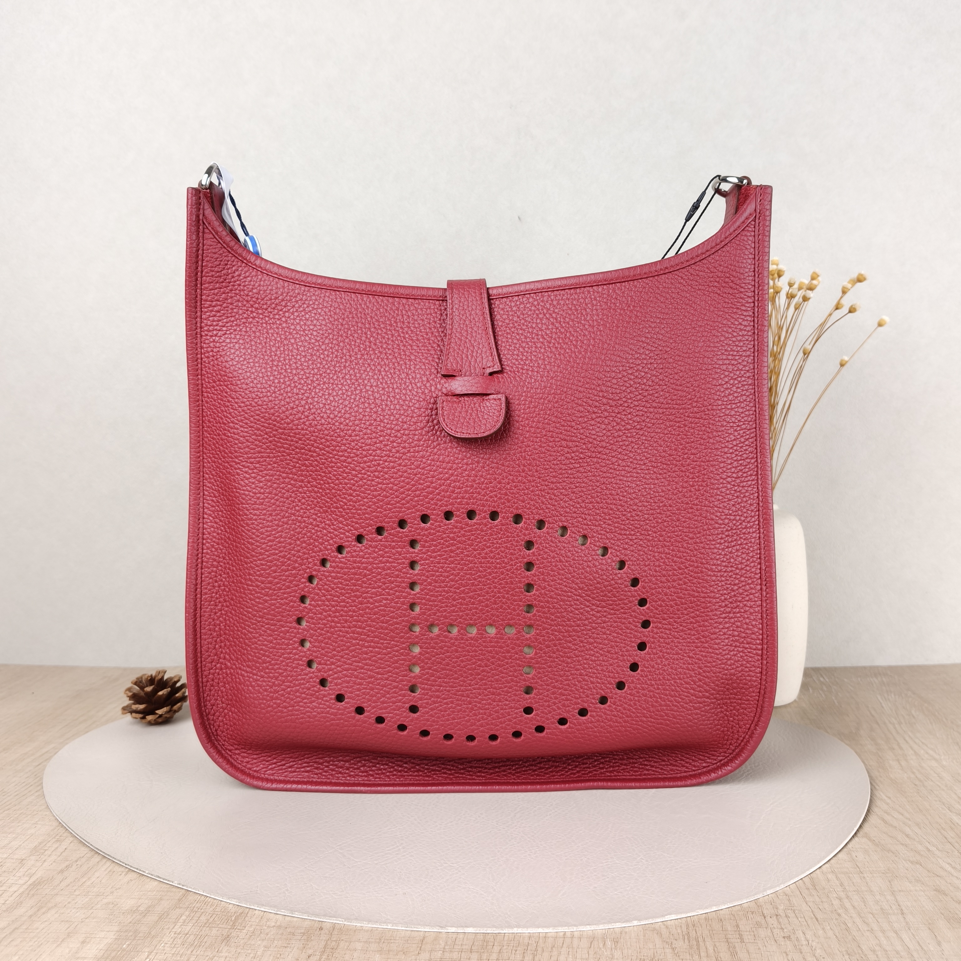 Hermès Crossbody Bag Evelyne 33 33 Taurillon Clemence TC Calfskin One Size33 × 8 × 31 cm