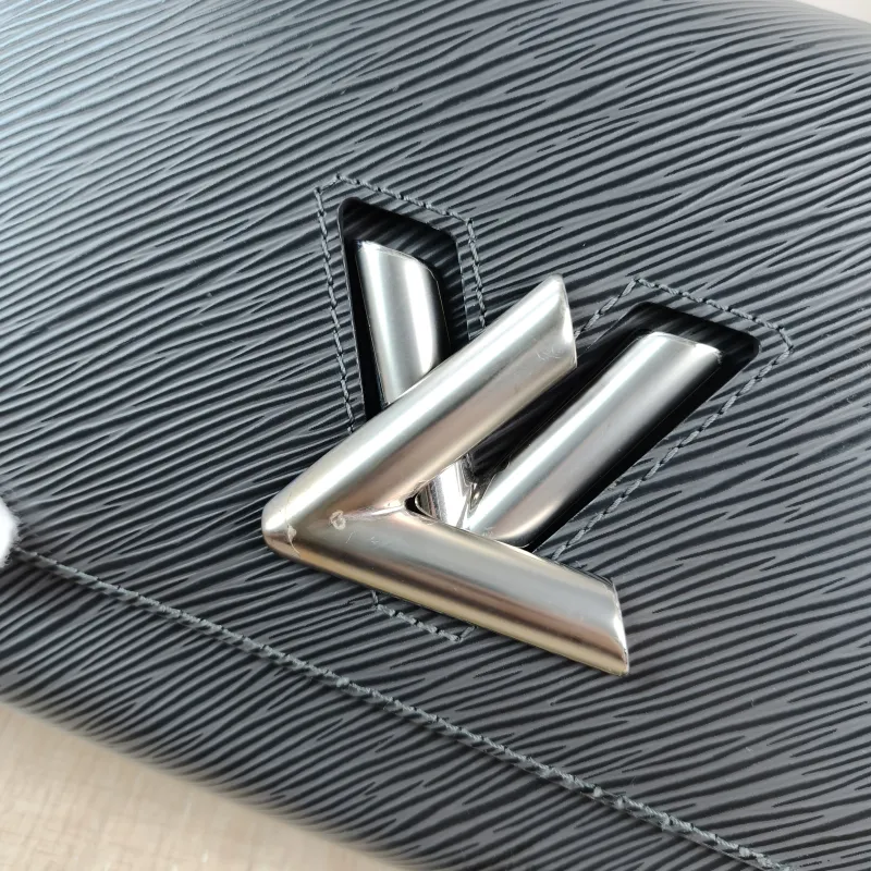 Louis Vuitton Crossbody Bag Twist Grey Calfskin Medium 23 × 9.5 × 17 cm — detail view 8 of 12