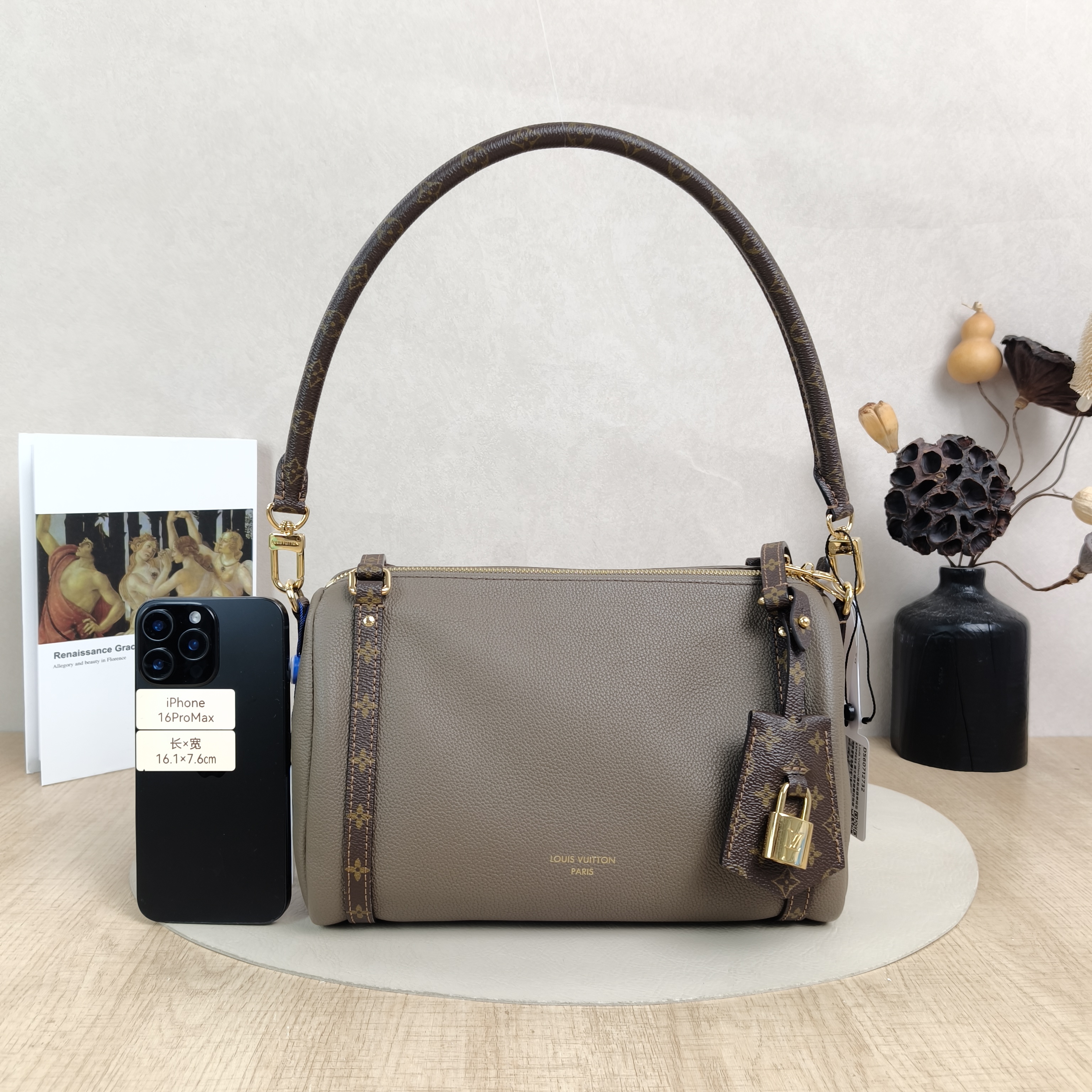 Louis Vuitton Shoulder Bag EXPRESS Shoulder Bag Grey Calfskin Small26 × 13.5 × 17 cm — cover view 2 of 6
