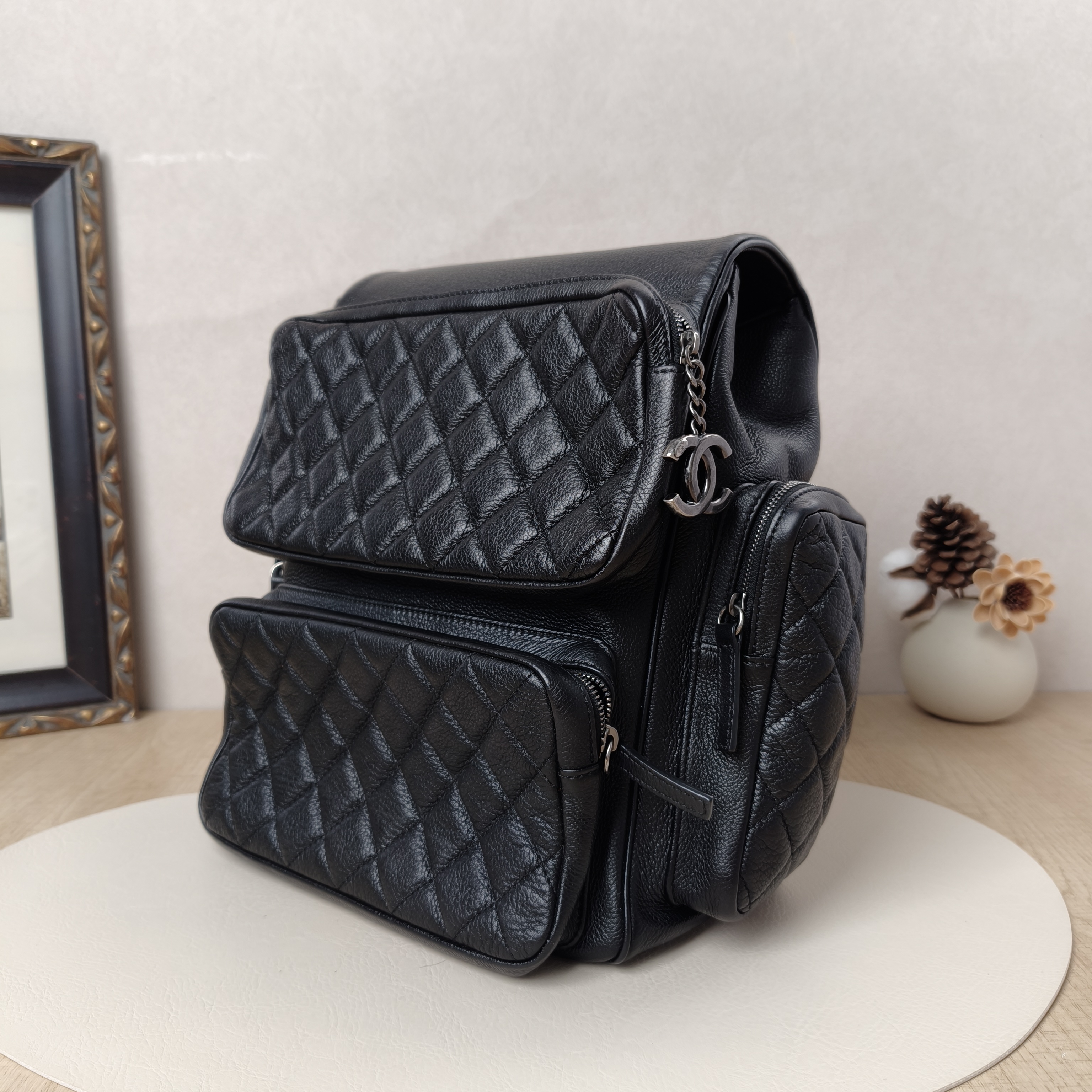 Chanel Backpack Backpack Black Calfskin Large27 × 12 × 20 cm — cover view 6 of 10