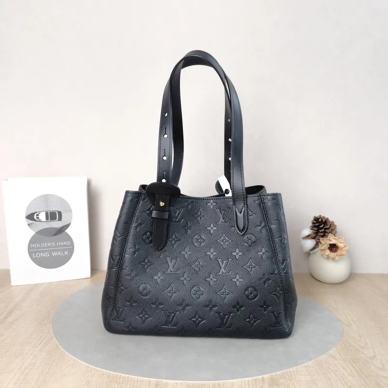 Louis Vuitton Shoulder Bag All In One Black Calfskin Small40 × 15 × 22 cm — cover view 4 of 6