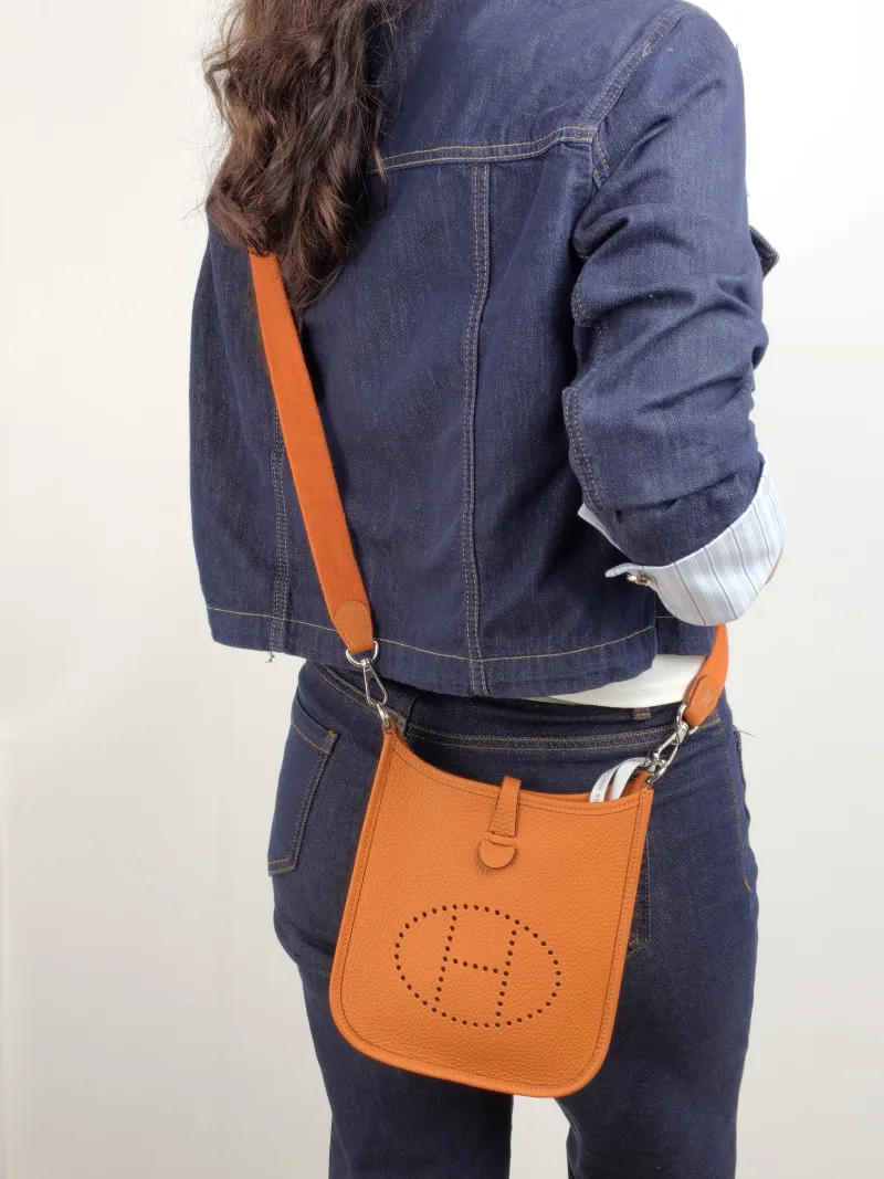 Hermès Crossbody Bag Evelyne Mini 16 Mini 16 TC Calfskin Mini 17 × 5.5 × 18 cm G — on-model view 2 of 2