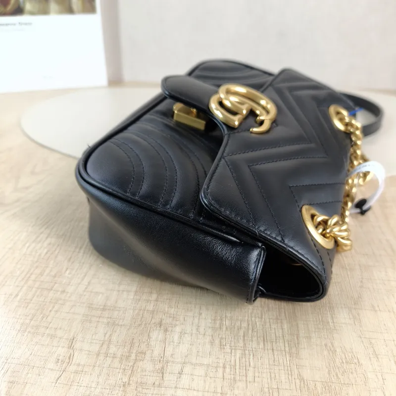 GUCCI Crossbody Bag GG Marmont Small Marmont 22 Black CC alfskin Small 22 × 6 × 13 cm — detail view 8 of 13
