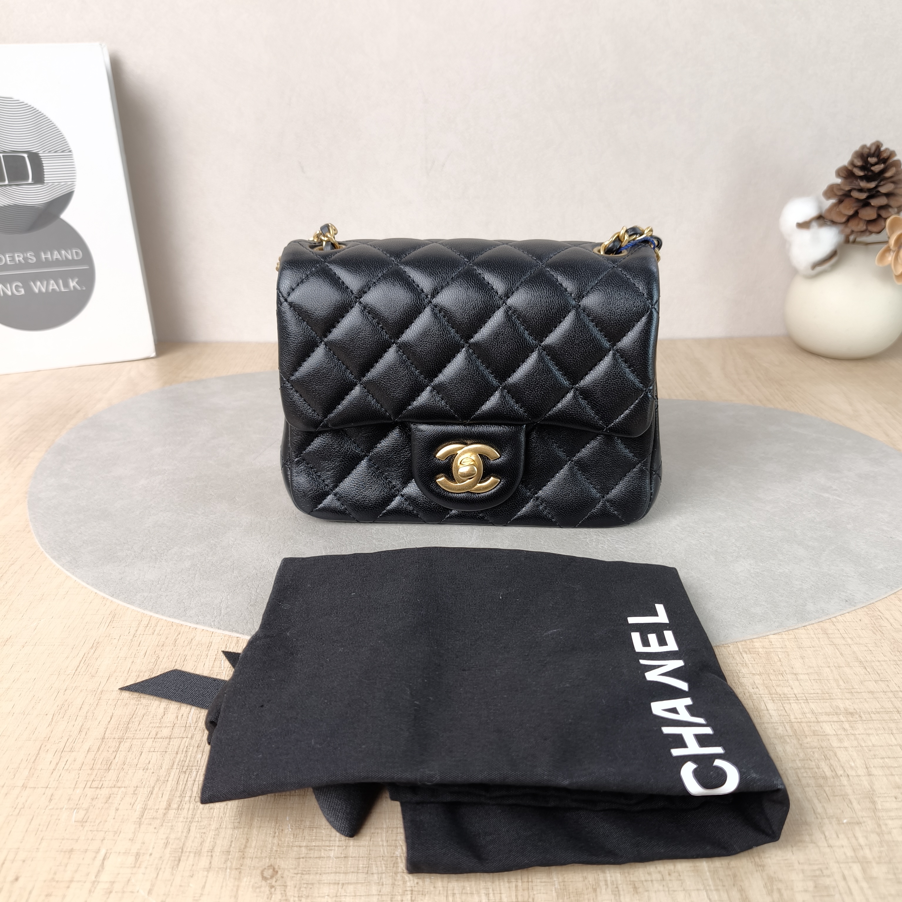 Chanel Crossbody Bag Classic Flap Mini CF Mini Black SL ambskinmini17 × 8 × 13.5 cm — cover view 4 of 6