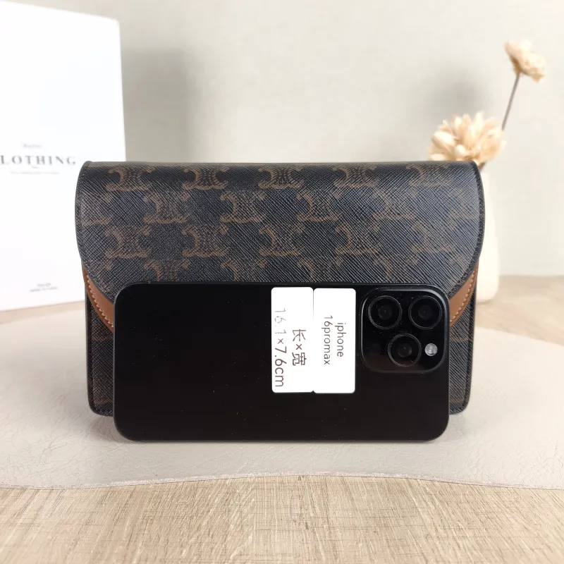 CELINE Crossbody Bag TRIOMPHE Clutchwoc Monogram PVC 20 × 6 × 12 cm — cover view 2 of 5