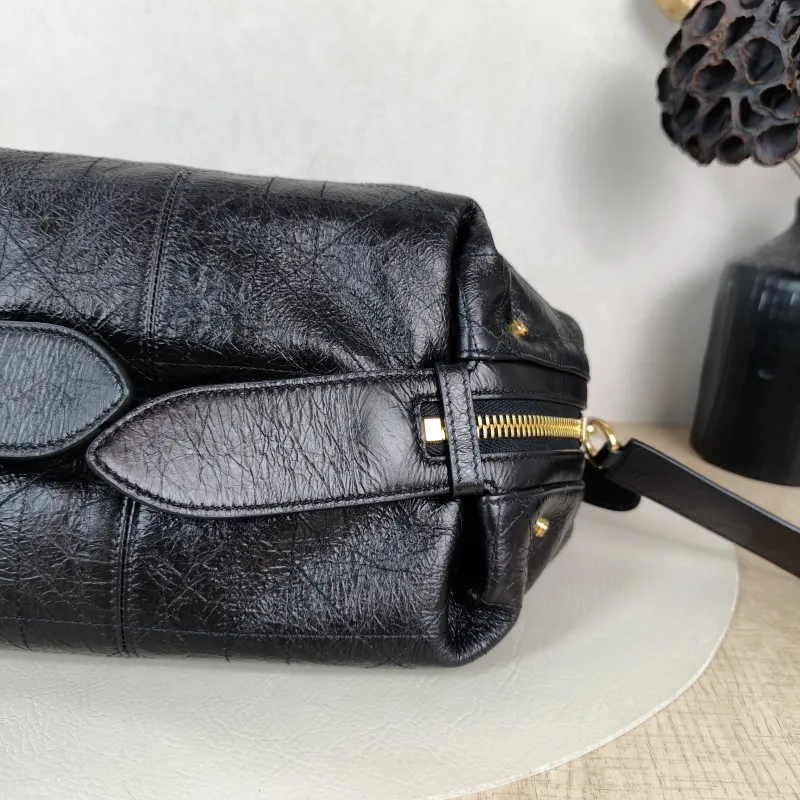 DIOR Shoulder Bag D-Journey Shoulder Bag Hobo Black Calfskin Small 25.5 × 14 × 14.5 cm — detail view 4 of 10