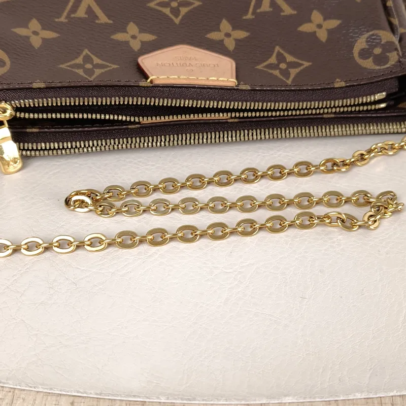 Louis Vuitton Crossbody Bag Multi Pochette Accessoires Shoulder Strap PVC Small 24 × 4 × 13.5 cm — detail view 14 of 15