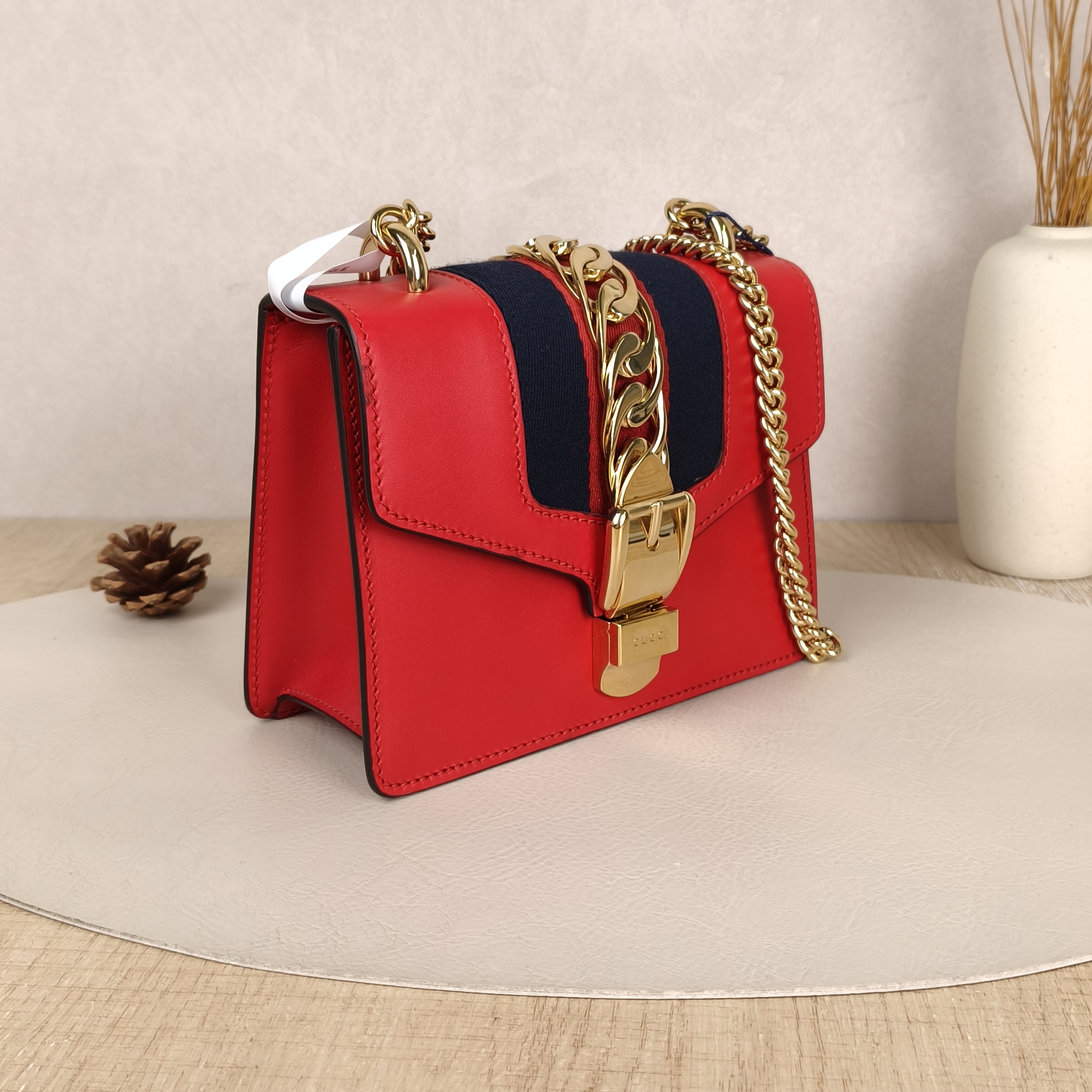 GUCCI Crossbody Bag Red Calfskinmini — cover view 5 of 8