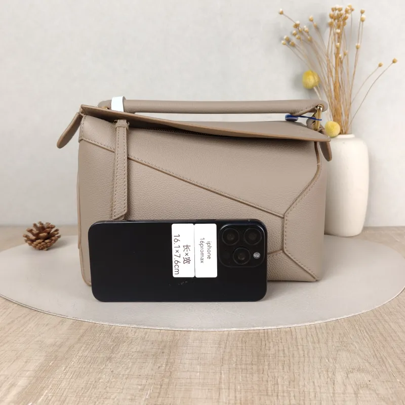 LOEWE Crossbody Bag Puzzle CC alfskin Small 24 × 10.5 × 16.5 cm — cover view 2 of 5