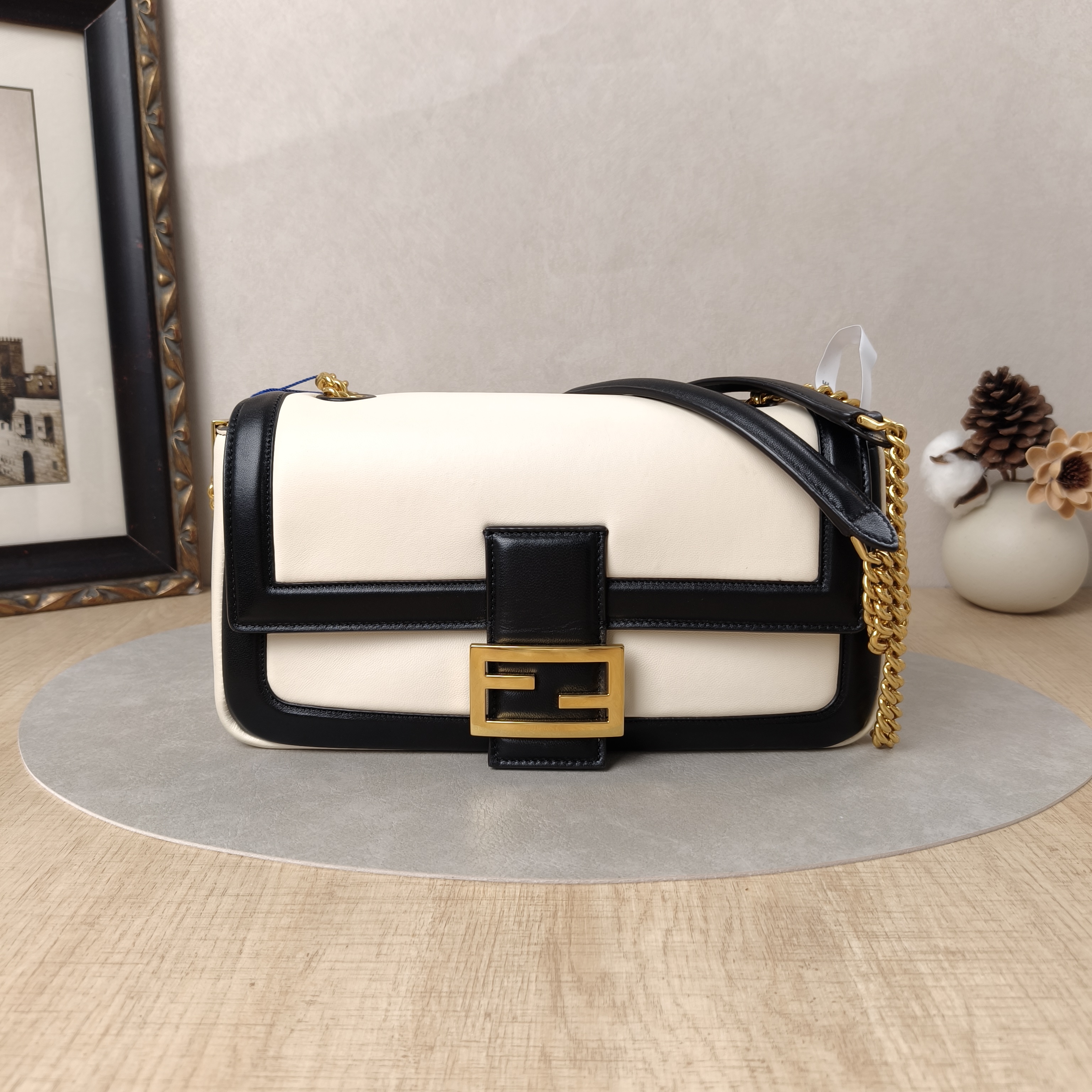FENDI Crossbody Bag Baguette Baguette Bag