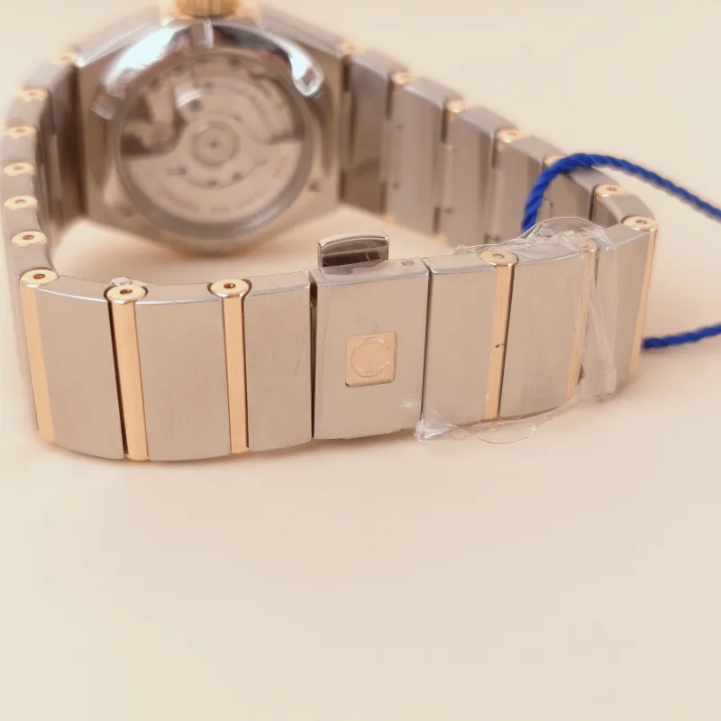 OMEGA Watch Collection Watch One Size27 โ cover view 5 of 10